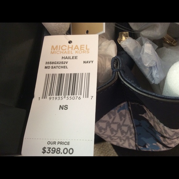 MK Hailee Md Navy Satchel with Sm Navy Wallet - Picture 2 of 7